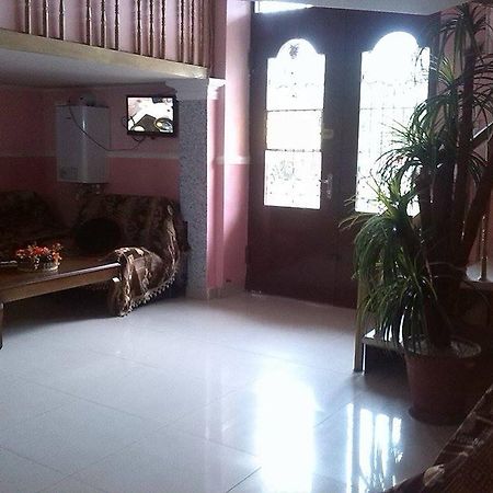 Hostel Georgia 쿠타이시 외부 사진